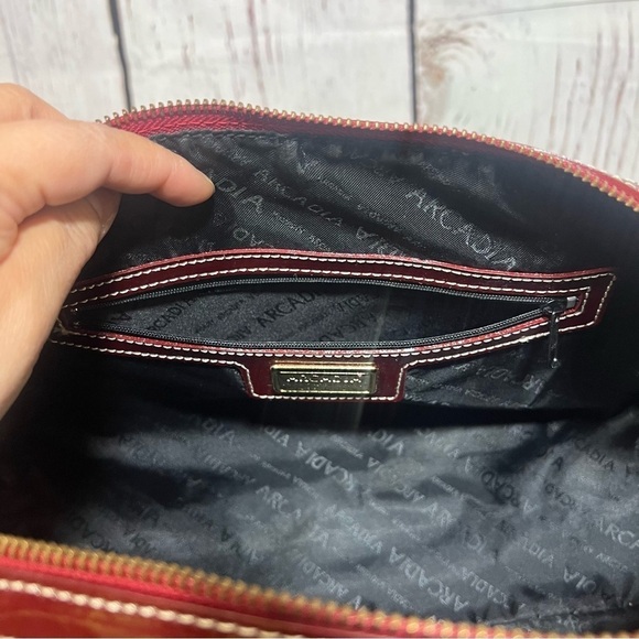 ARCADIA Monogram Crossbody & Top handle BARREL  Bag burgundy patent leather EUC - Picture 4 of 17